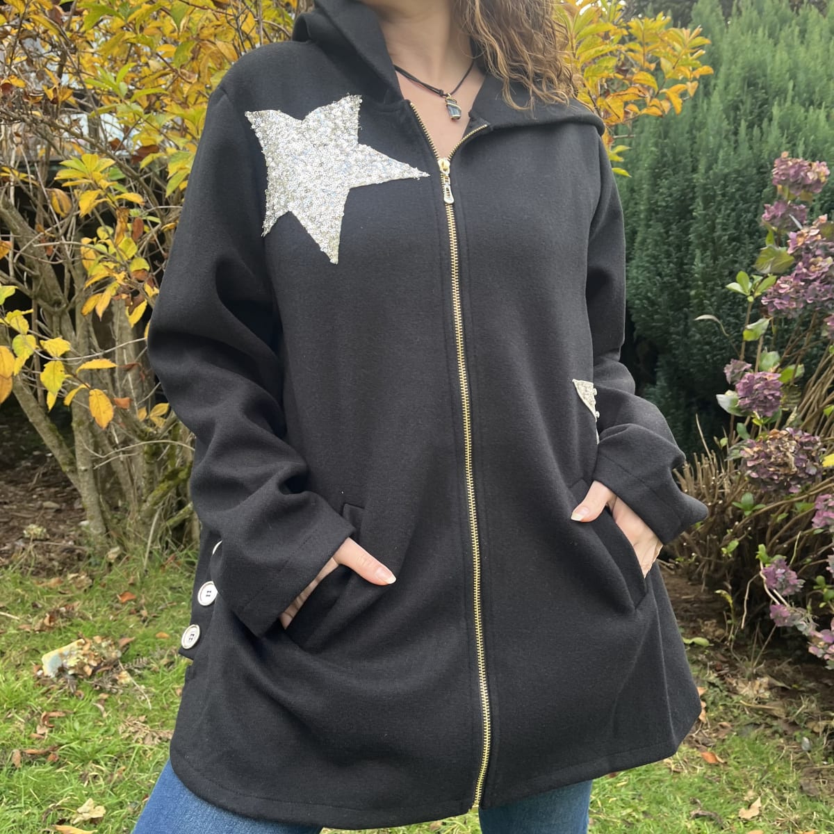 Chaqueta paño negro estrella y cierre2