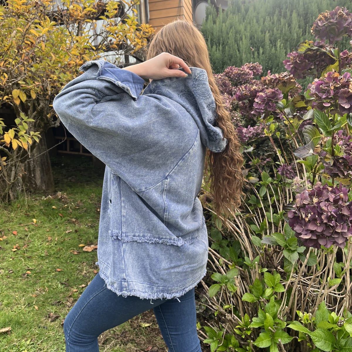 Chaqueta denim cotele deslavado azul mandalas1