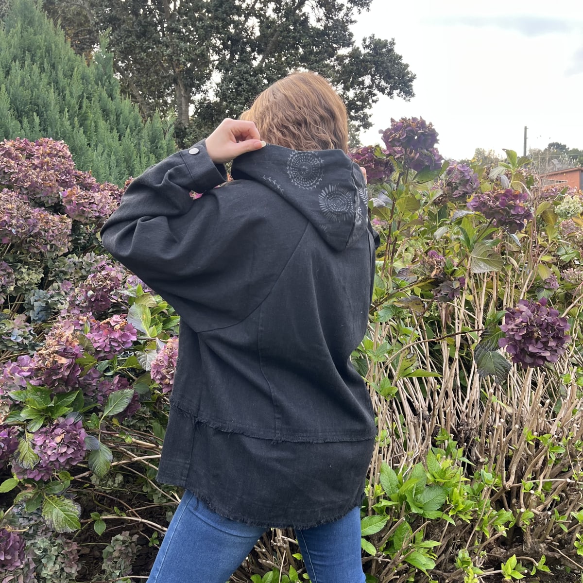Chaqueta denim cotele deslavado negro mandalas4