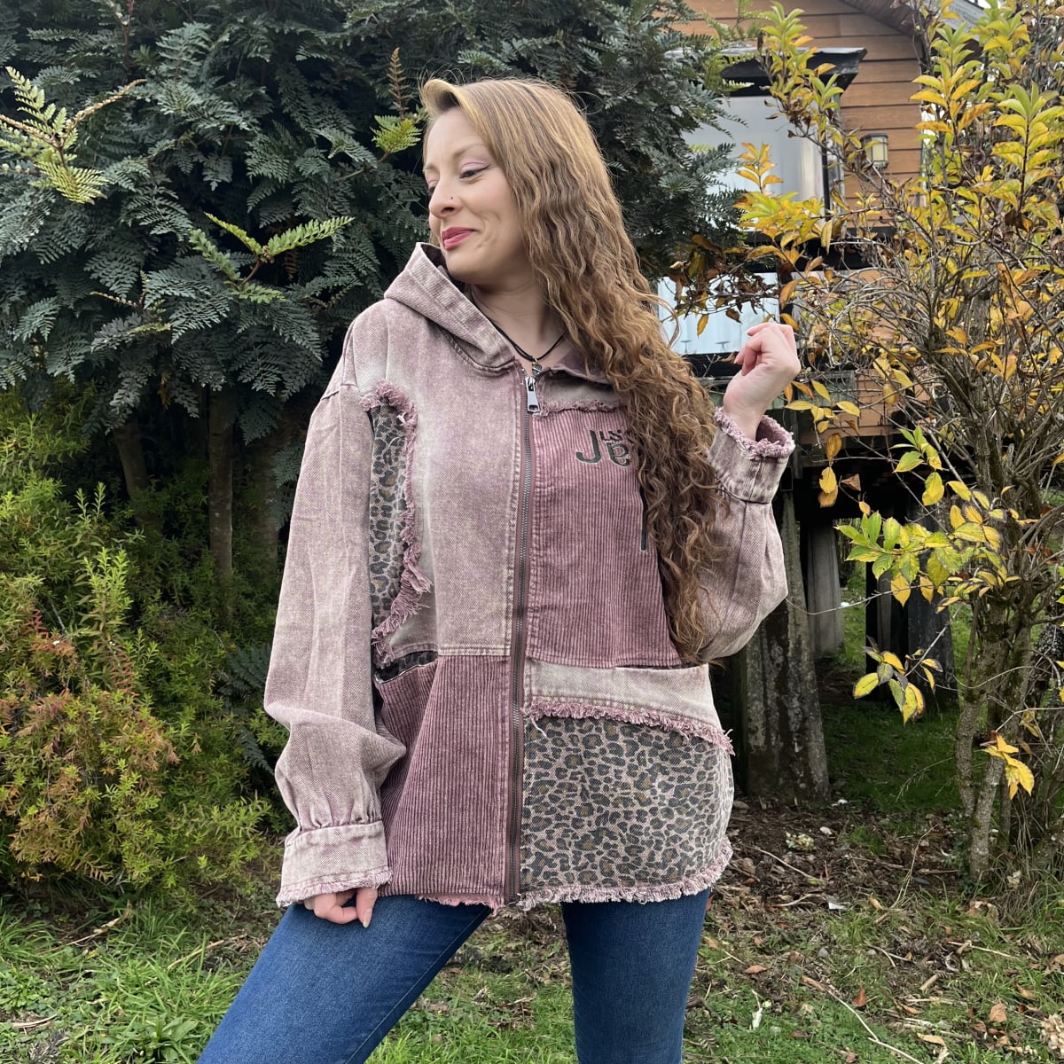 Chaqueta patchwork malva animal print1