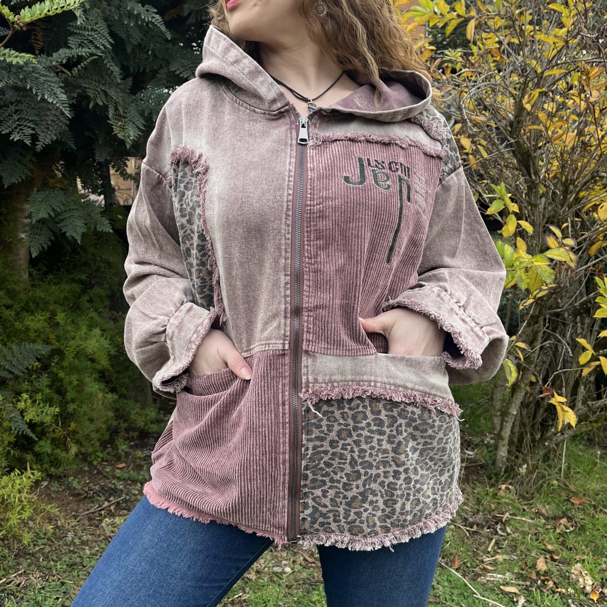 Chaqueta patchwork malva animal print4