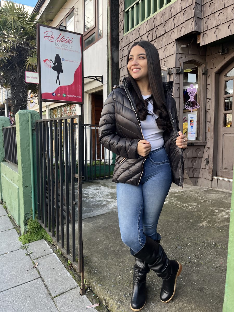 Parka WADOS negra con capucha3
