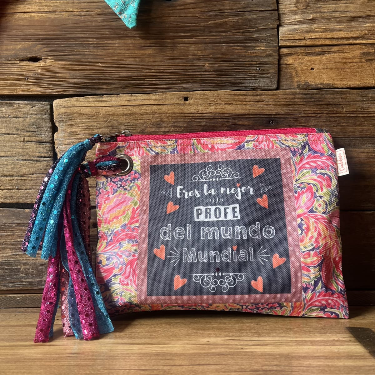 Estuche XL PROFE eres la mejor profe del mundo mundial fucsia variedades3