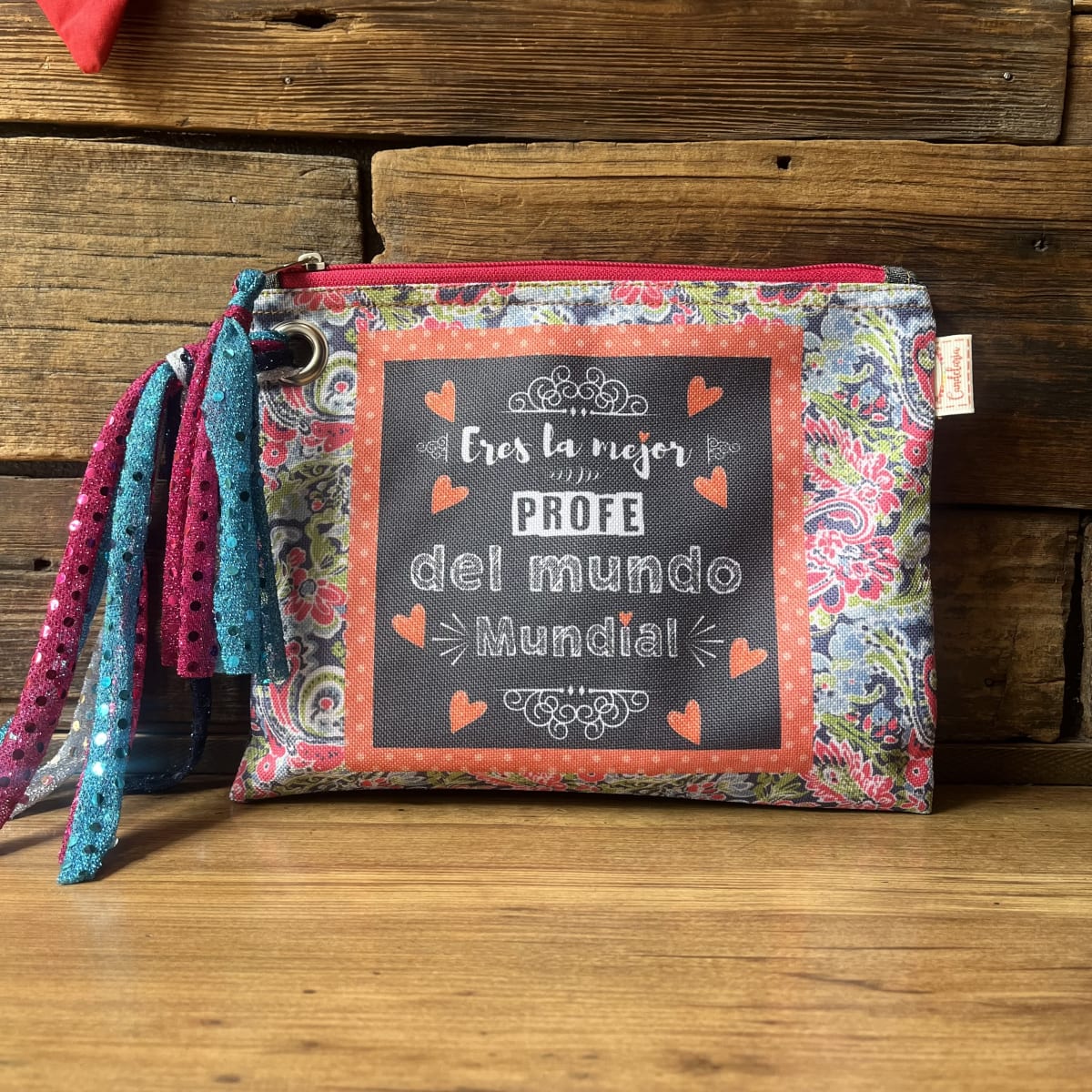 Estuche XL PROFE eres la mejor profe del mundo mundial fucsia variedades2