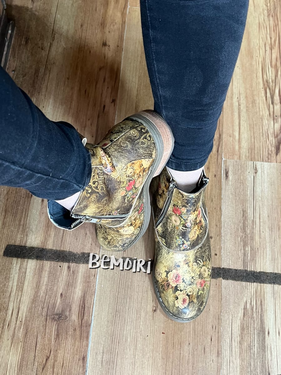 Botín cuero DC camel floral5