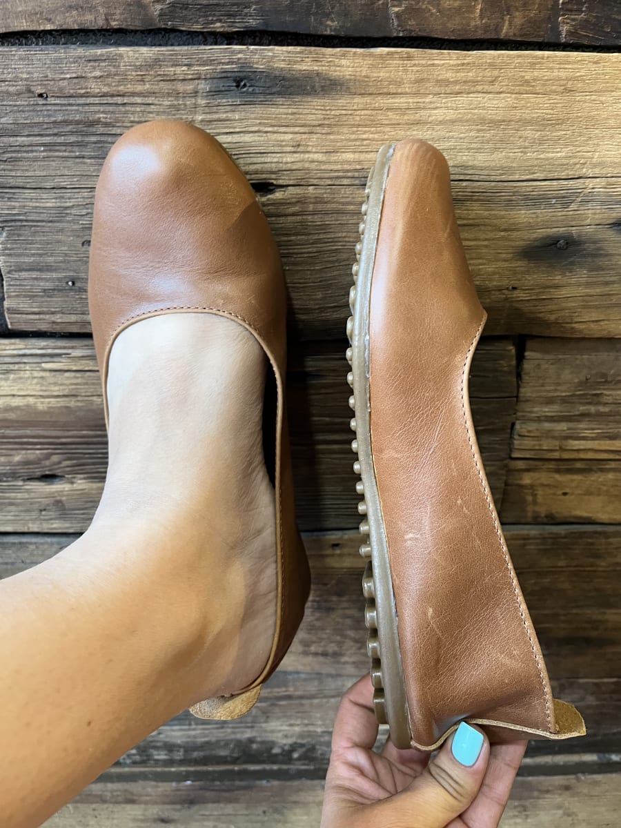 Alpargata cuero camel1