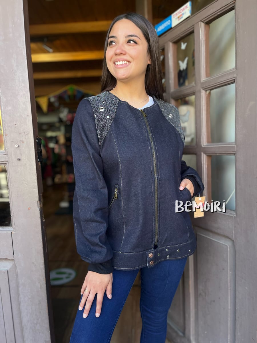 Chaqueta denim azul con brillos1