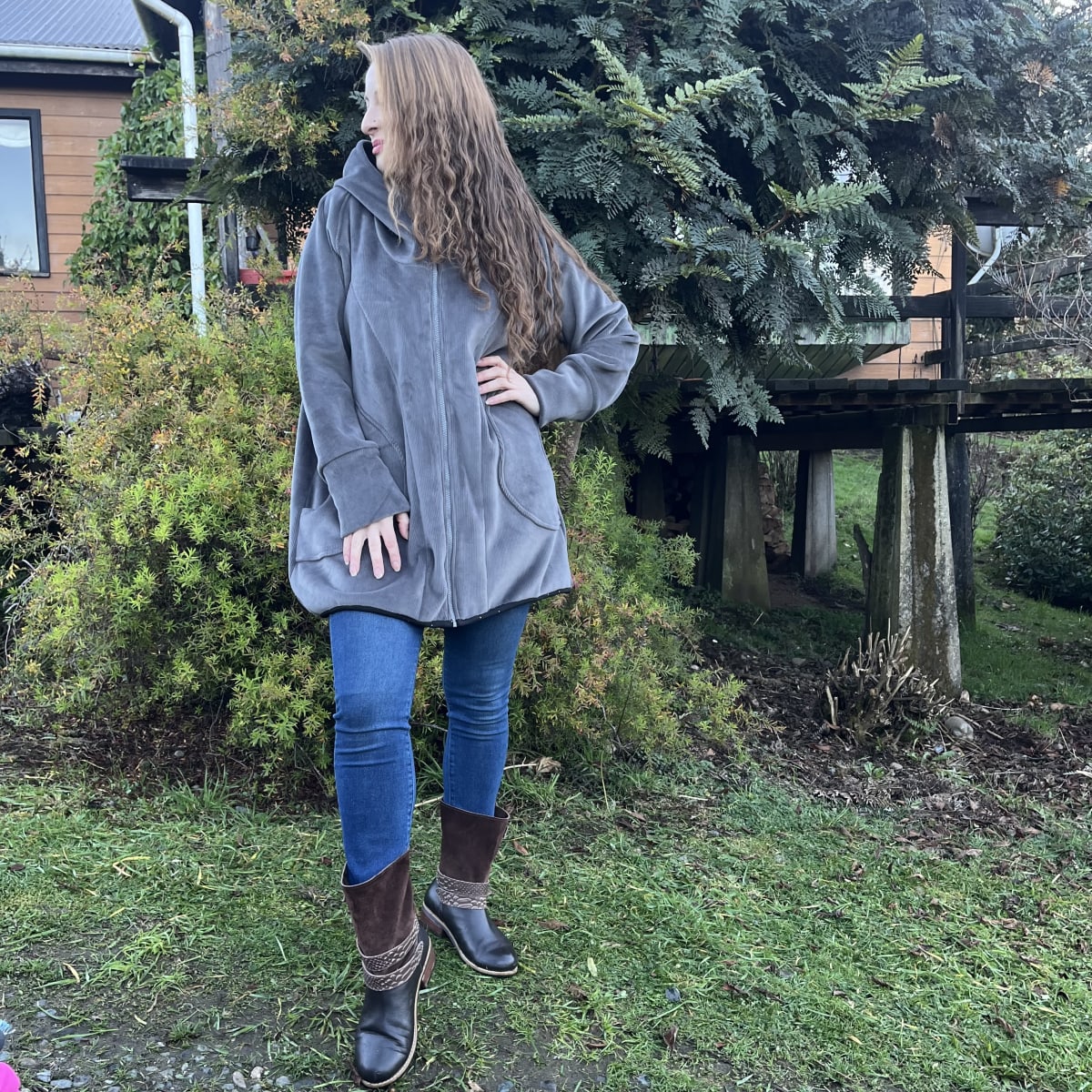 Chaqueta Mila cotele forrado gris corazon tie dye4
