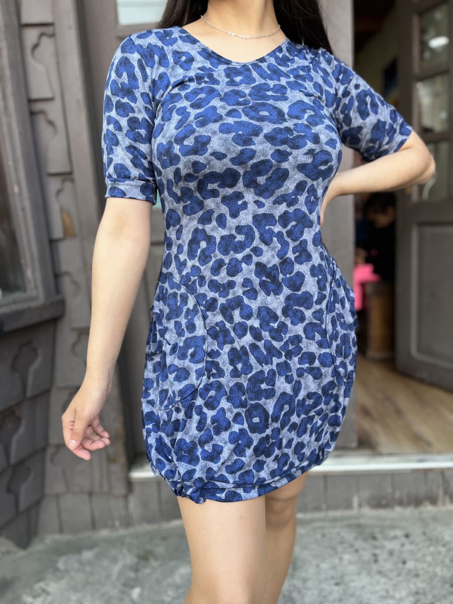 Vestido Globo lycra animal print azulino3