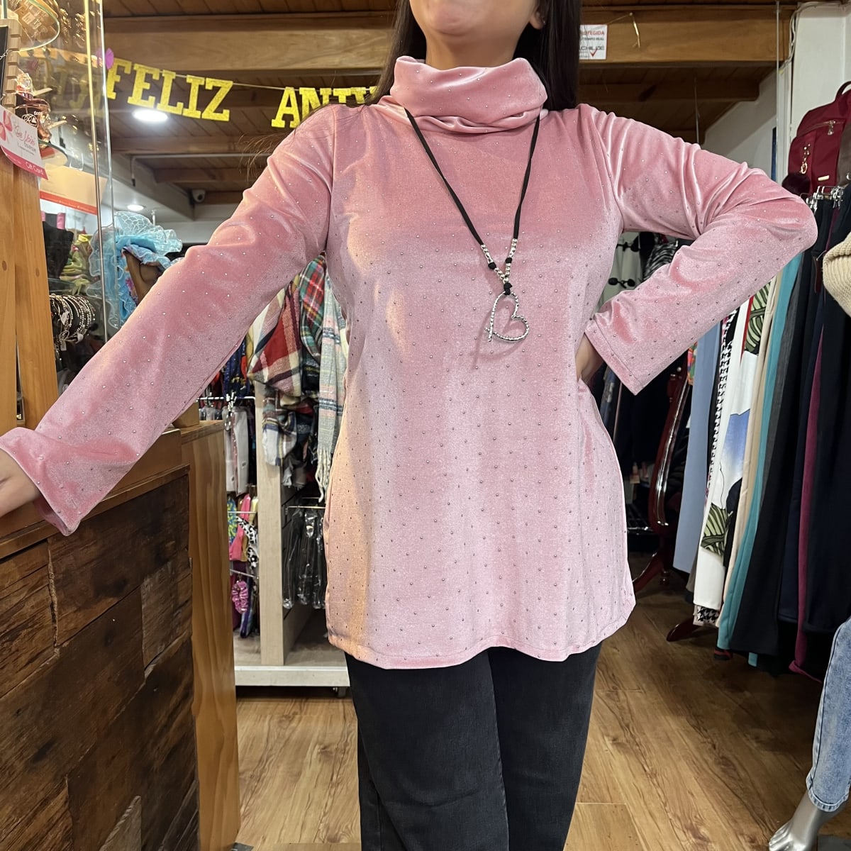 Poleron Paola velvet palo rosa mini tachas2
