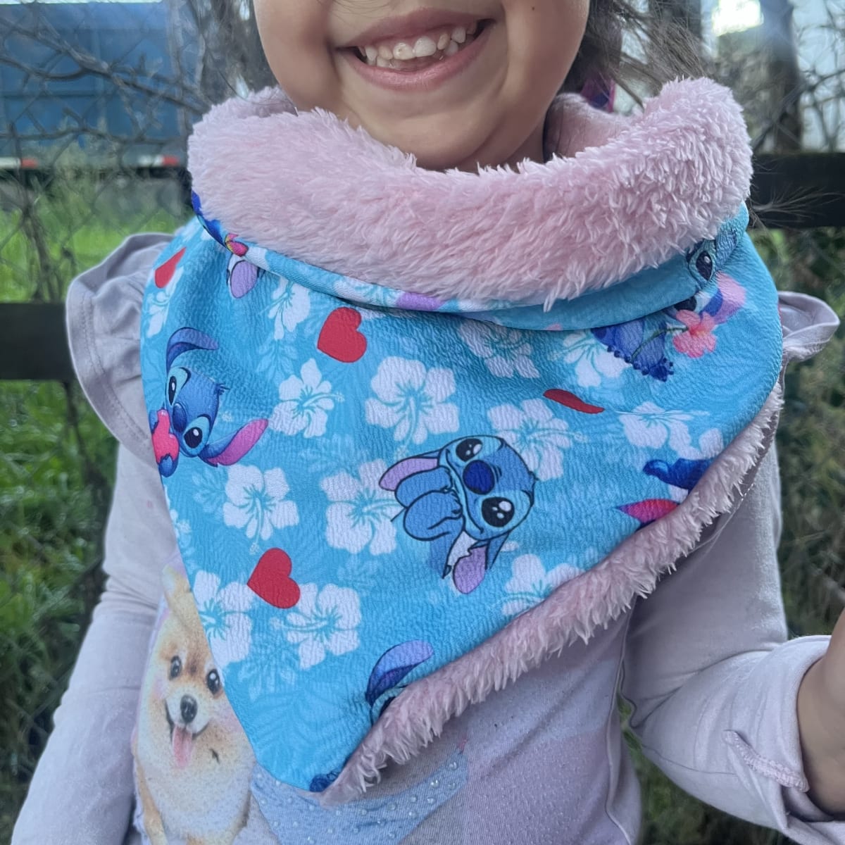 Bandana Isidora Stick celeste corazon palo rosa2