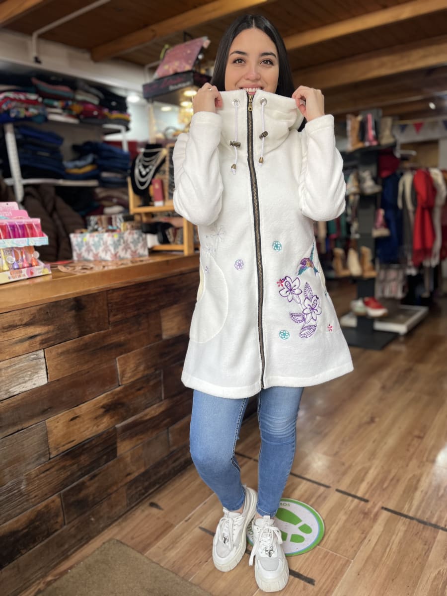 Abrigo Polar antipilling blanco invierno bordado4