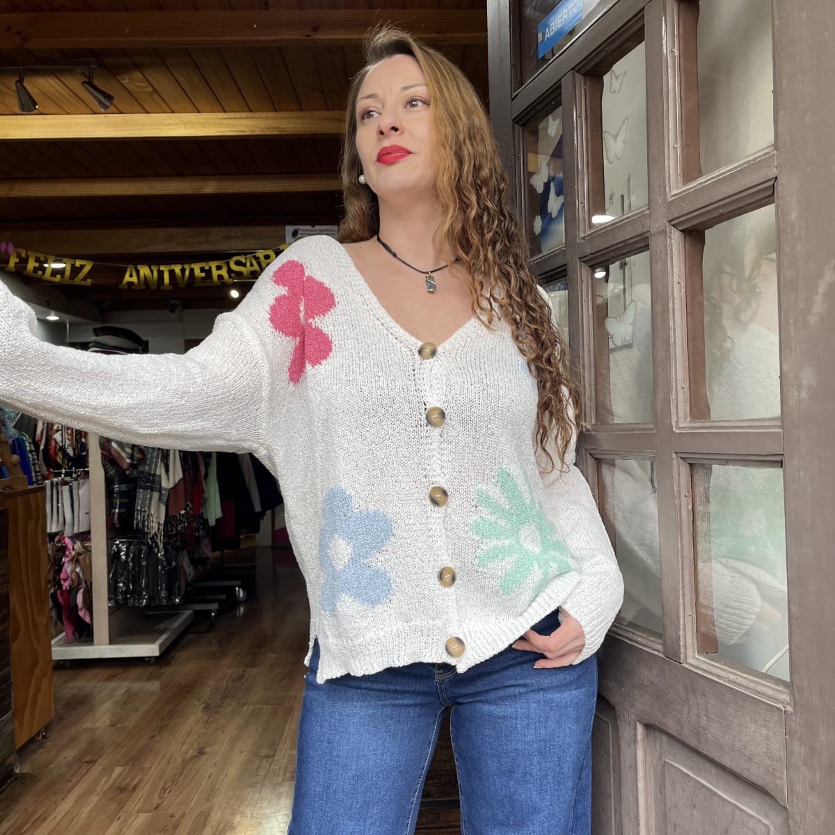 Cardigan botones blanco hilo flores de colores1