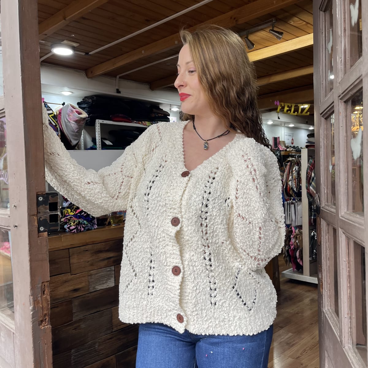Cardigan botones crudo bouclé texturas3