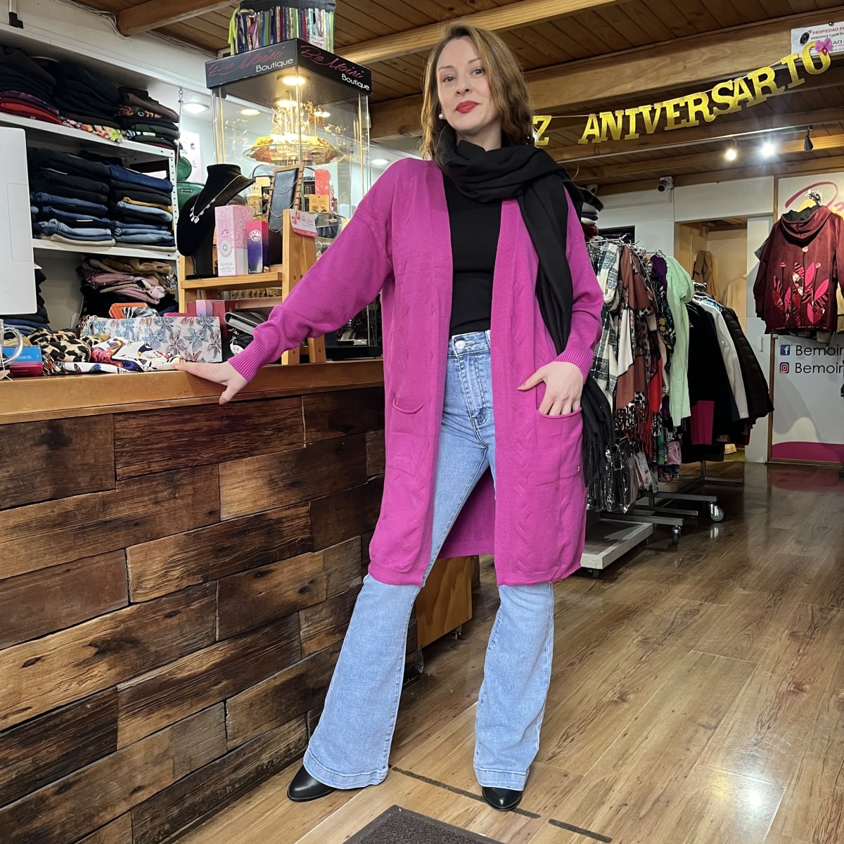Cardigan spandex magenta con bolsillos2