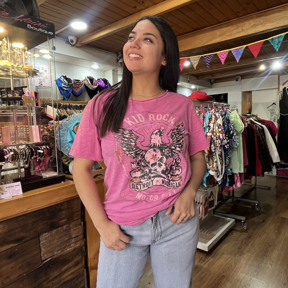 Polera Kid Rock fucsia manga corta1