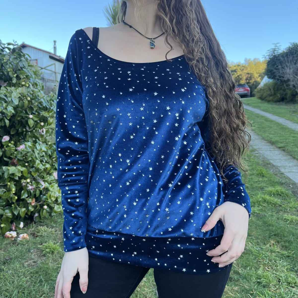 Poleron Mariela velvet azul estrellas2