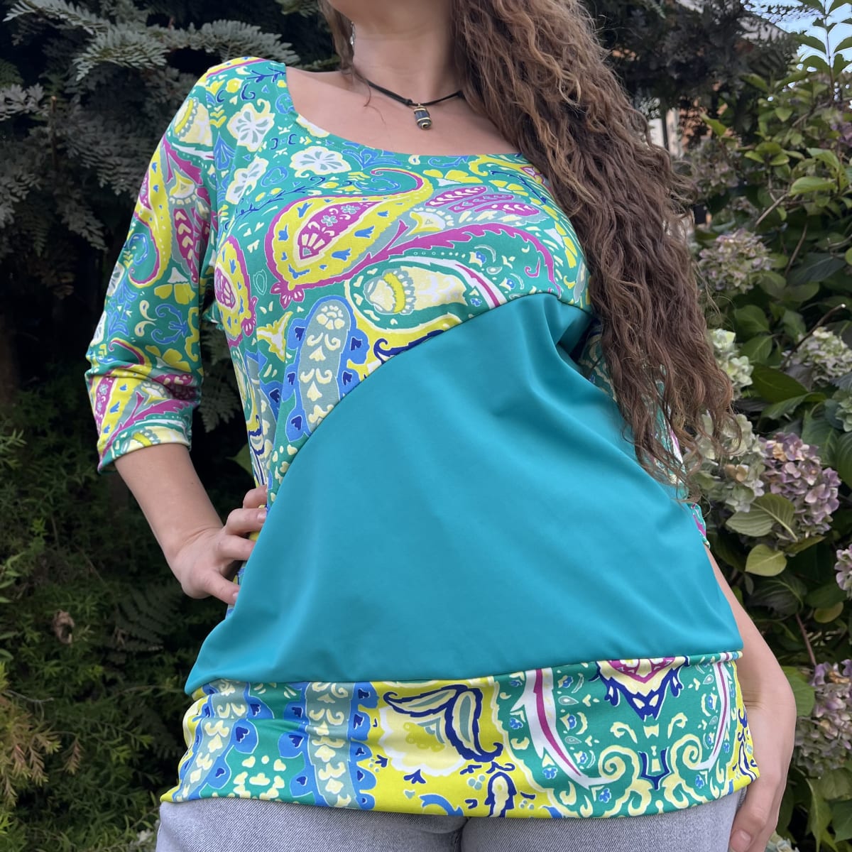 Polera Maria lycra turquesa mandalas2