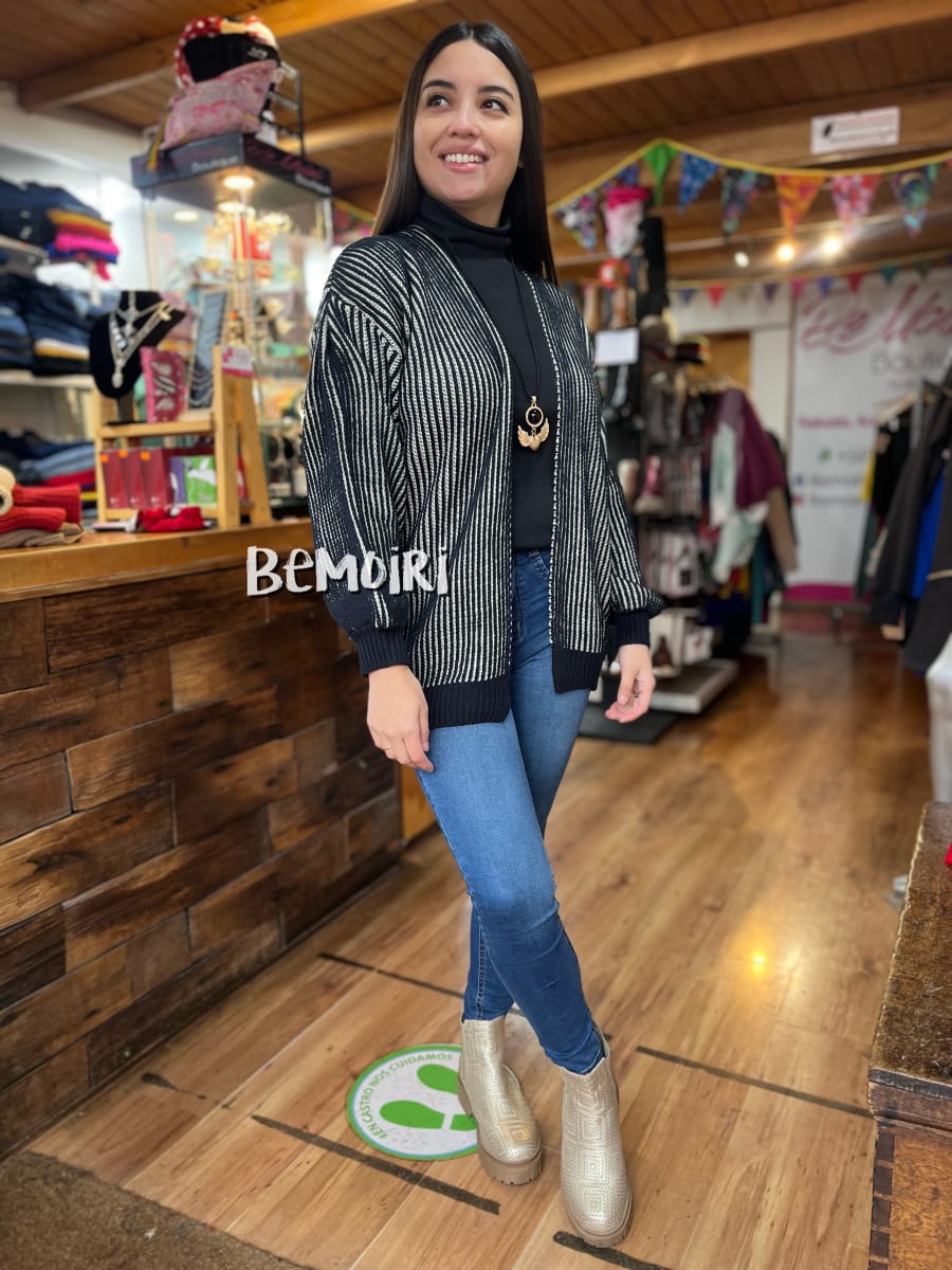 Cardigan lana fina listado negro y blanco1