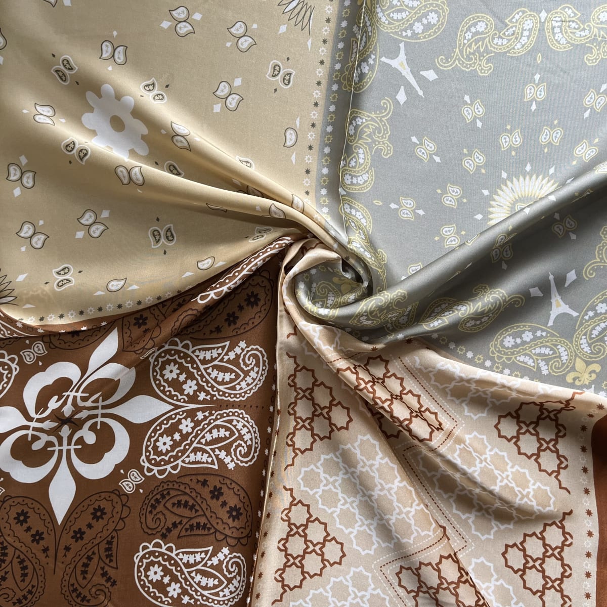 Pañuelo seda 70*70 cms mosaico tribal bordes cafe3