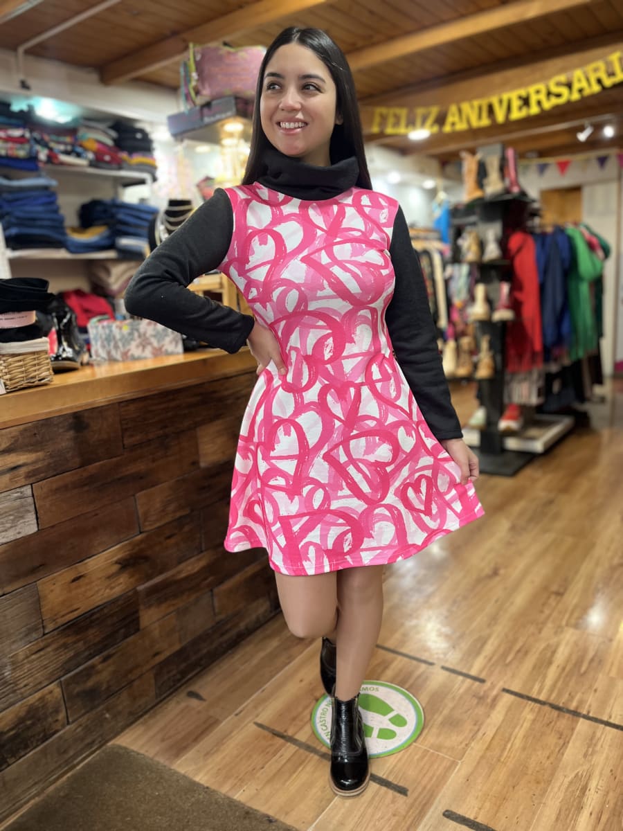 Vestido Fernanda tela sofia corazones con cuello1