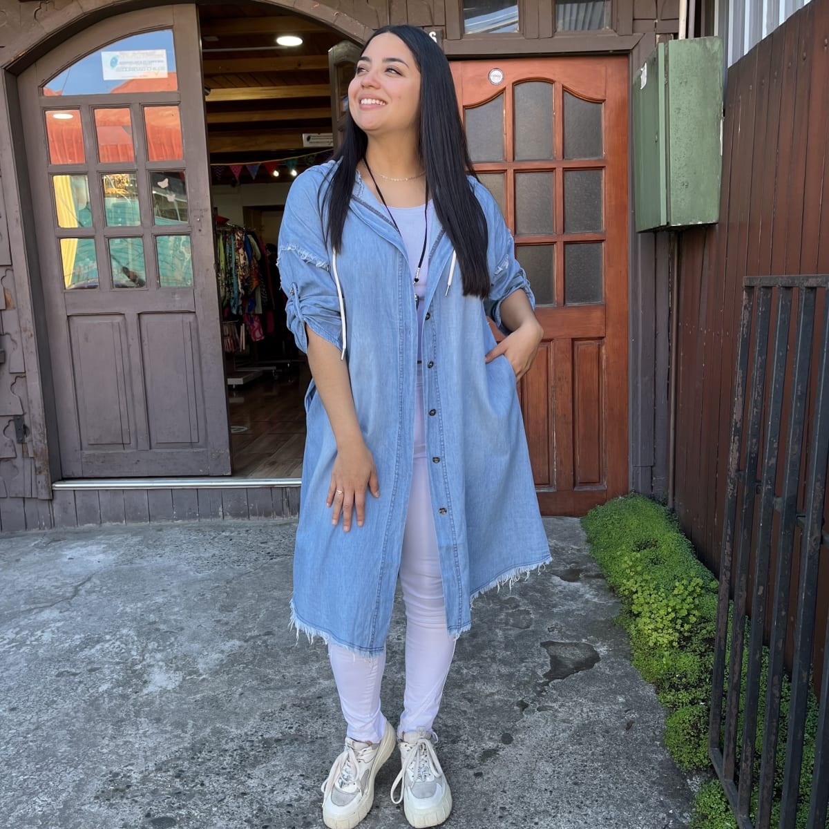 Bluson denim snoopy celeste con capucha3