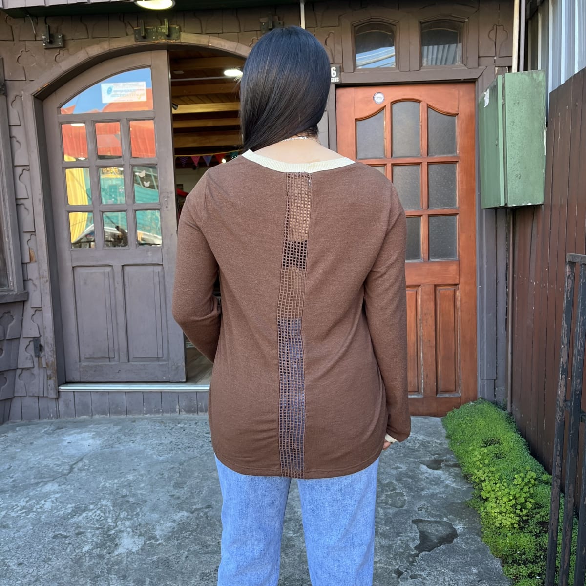 Sueter la vie est belle camel algodon3