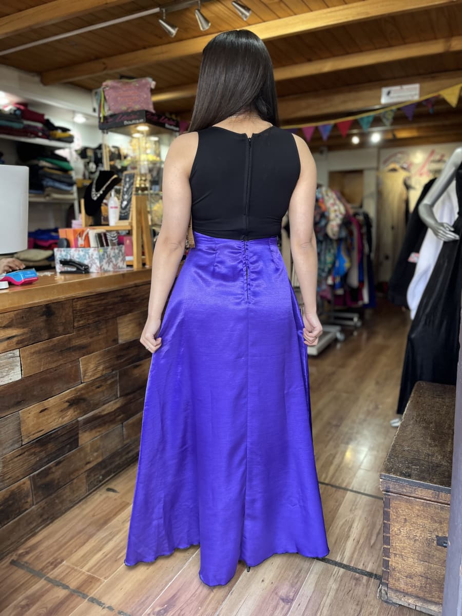 Vestido Kisu fiesta Indira morado negro4