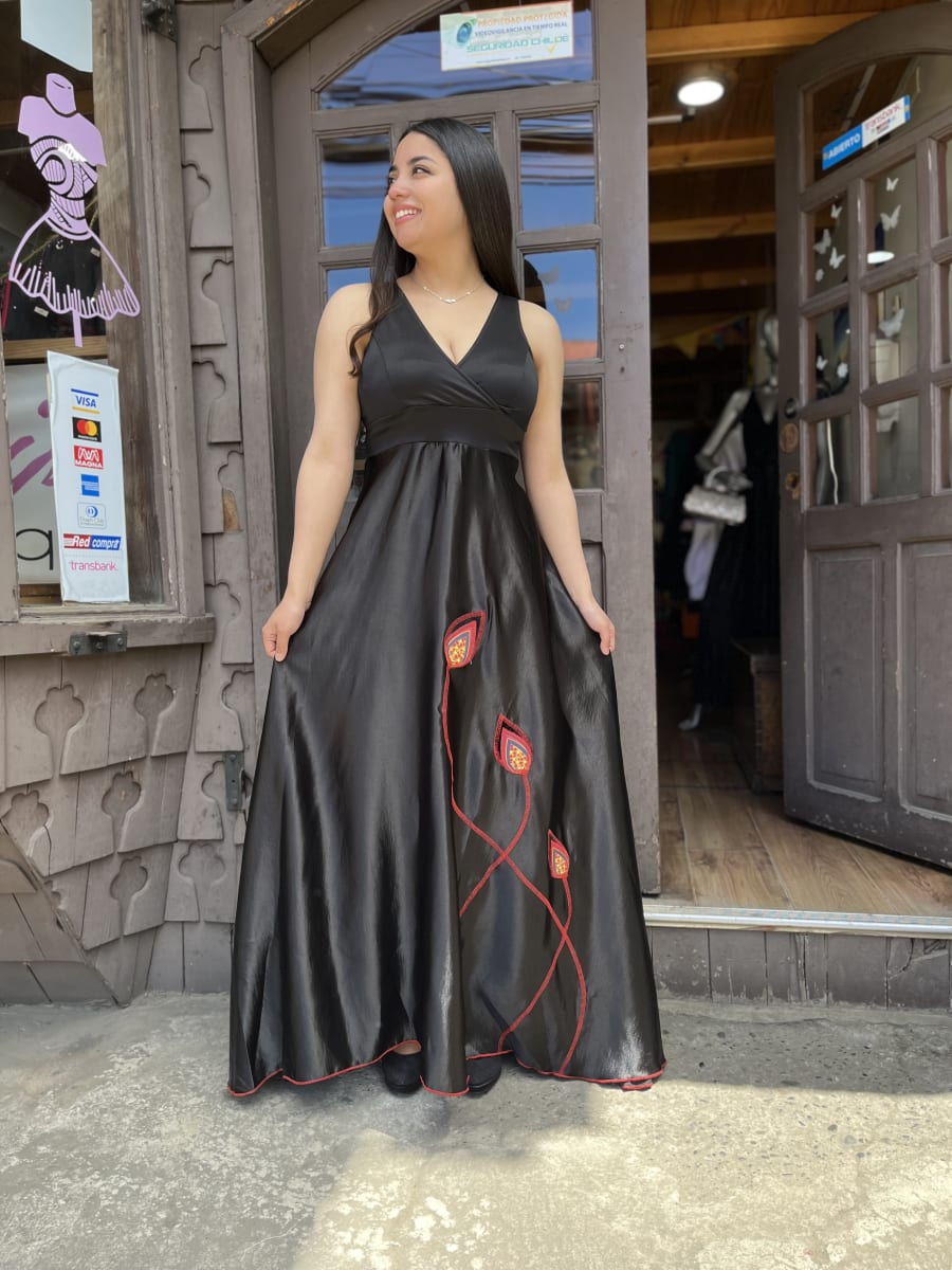 Vestido Kisu fiesta Indira negro rojo1