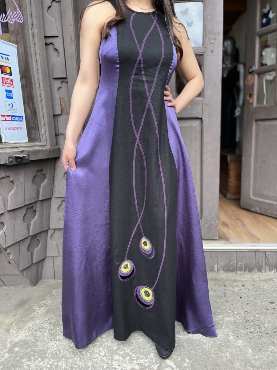 Vestido Kisu fiesta largo central morado negro2