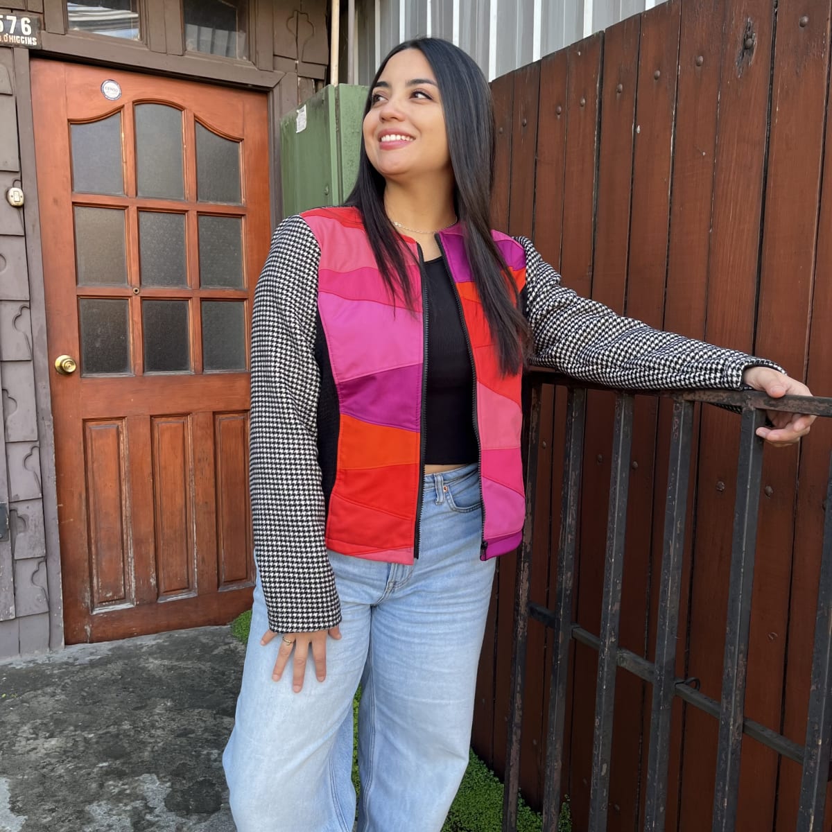 Chaquetón Santa patchwork corto rojo y fucsia2