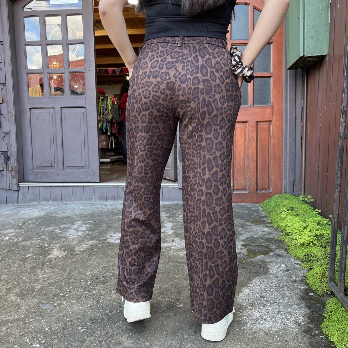 Pantalon Palazzo gamuza leopardo4