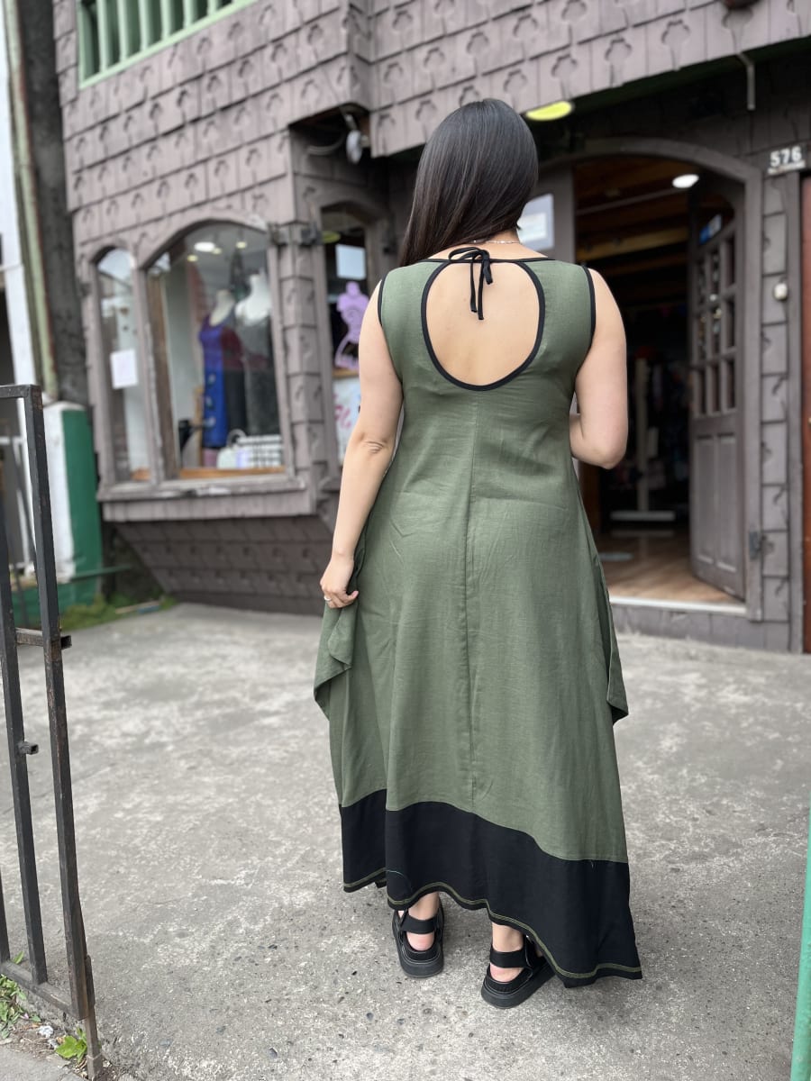 Maxi vestido Kisu Tupahue globo lino verde2