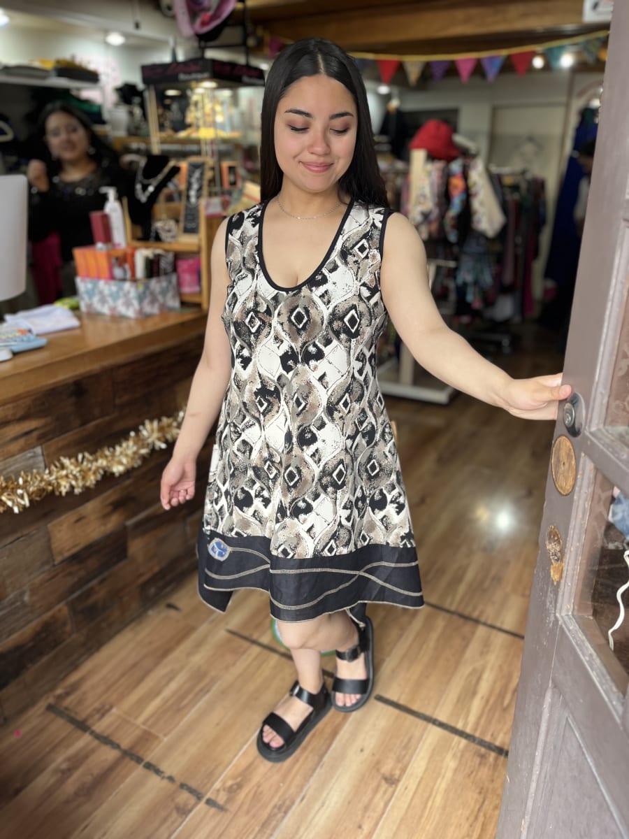 Vestido corto asimetrico lino leopardo3