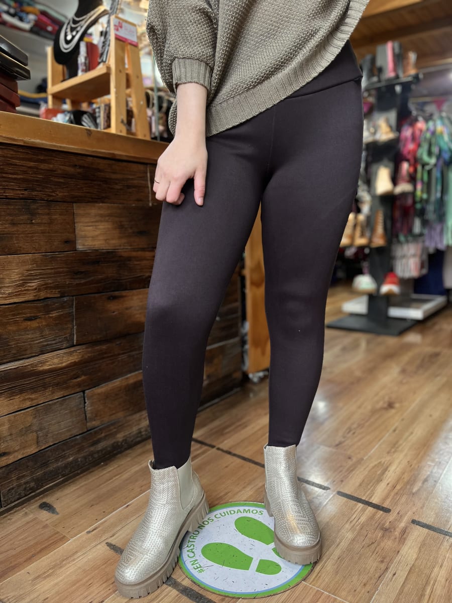 Calza forrada alto invierno café Moro intenso2