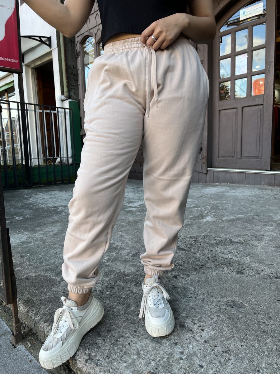 Jogger franela algodón beige cintura elasticada con bolsillos3