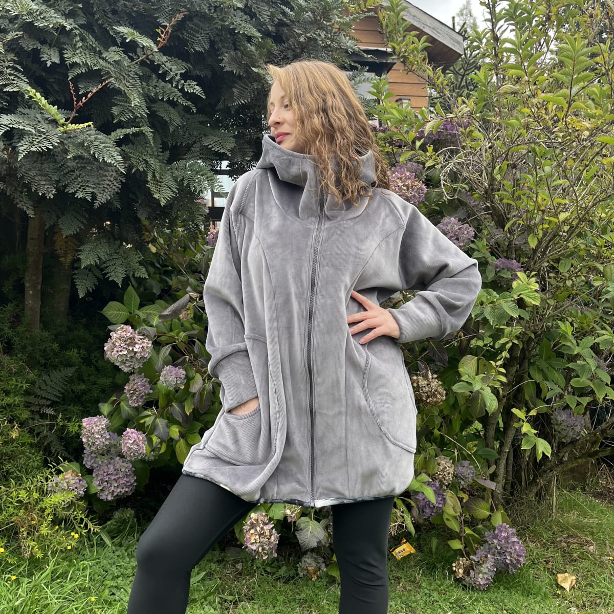 Chaqueta Ultravioleta Mila gris cotele forrado hojas diente de leon3