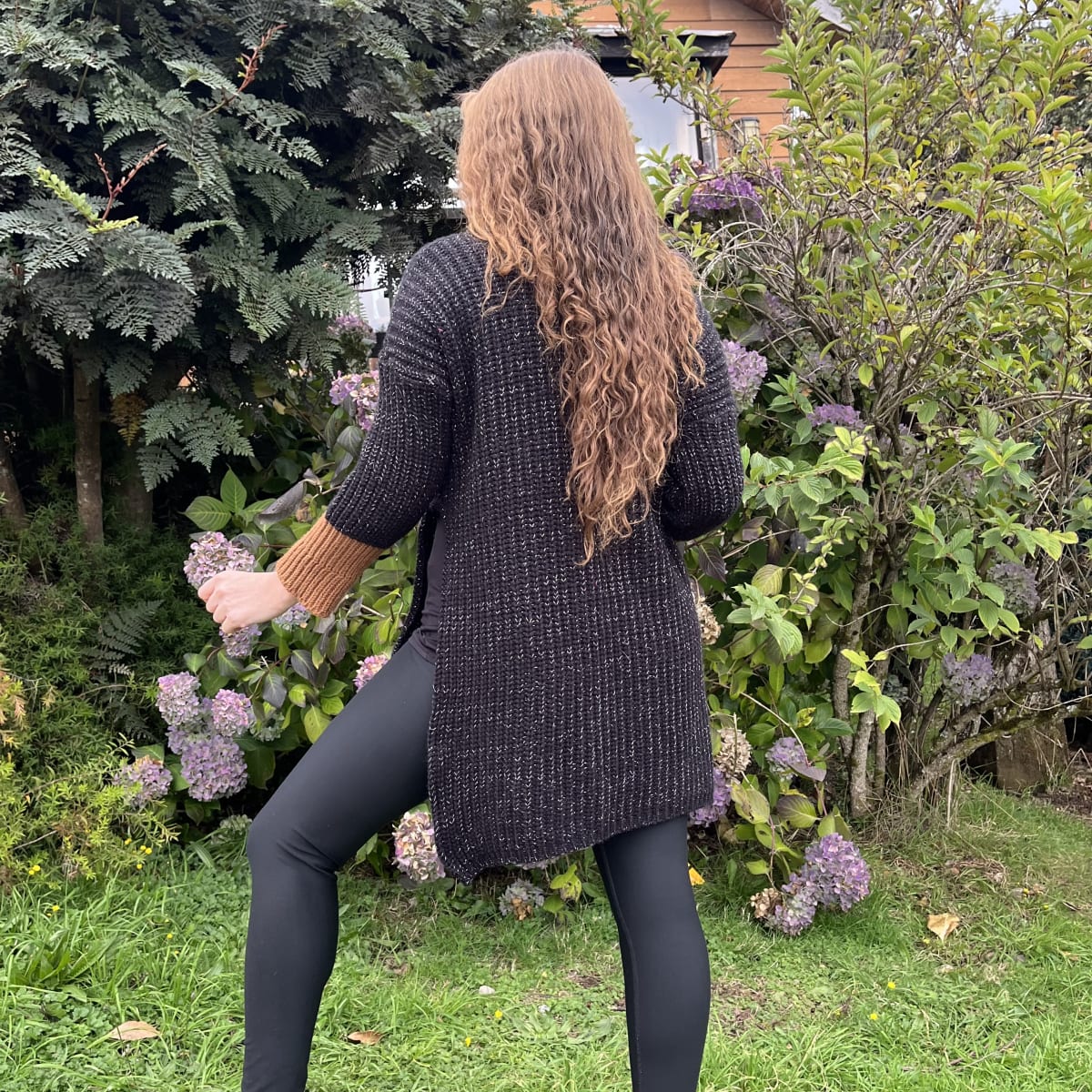 Maxi chaleco lana abertura lateral negro brillo3