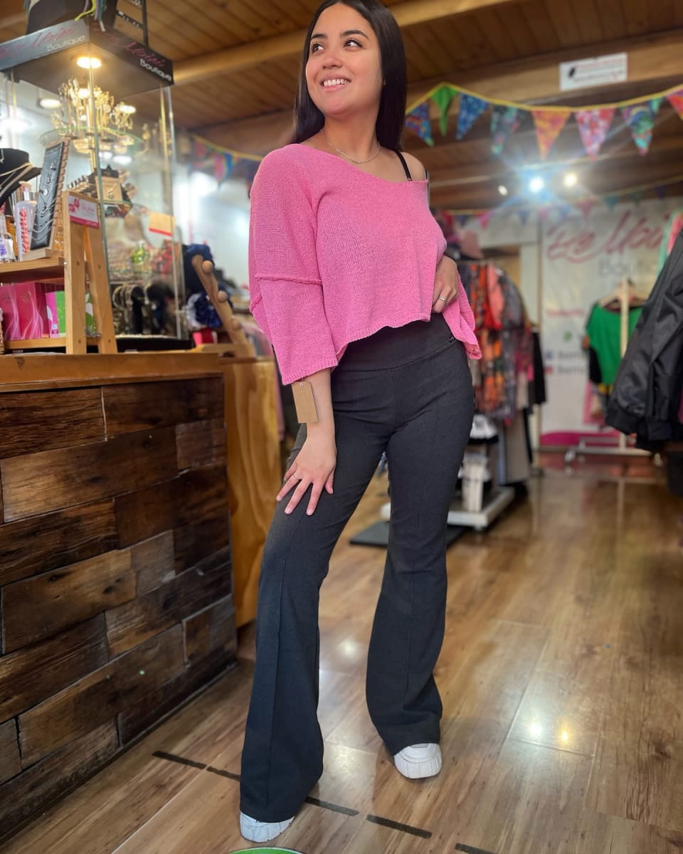 Calza Flare lanilla extra gruesa negro linea vertical3