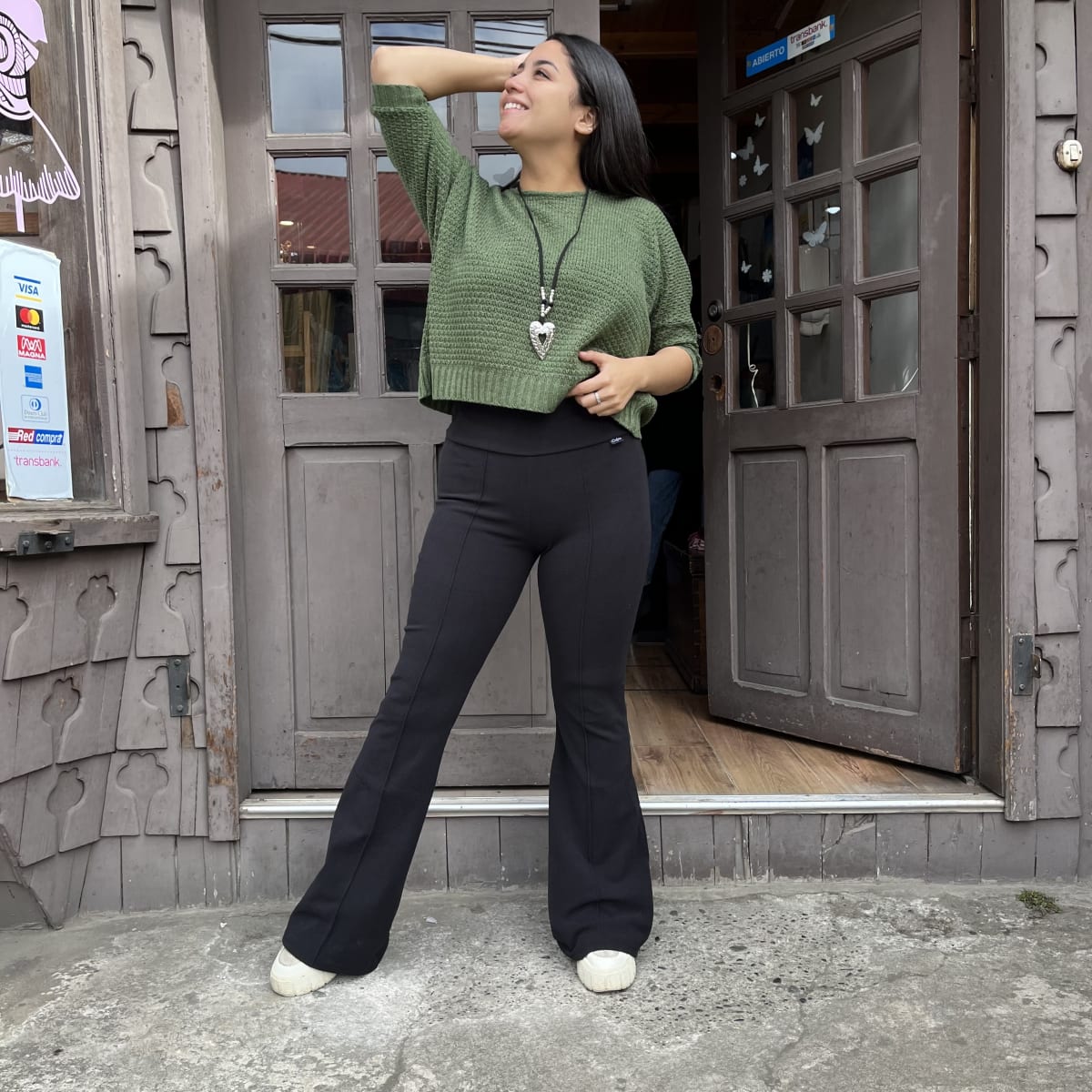 Calza Flare lanilla extra gruesa negro linea vertical1