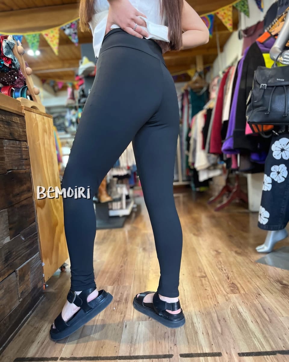 Calza pitillo suplex negro pretina alta1