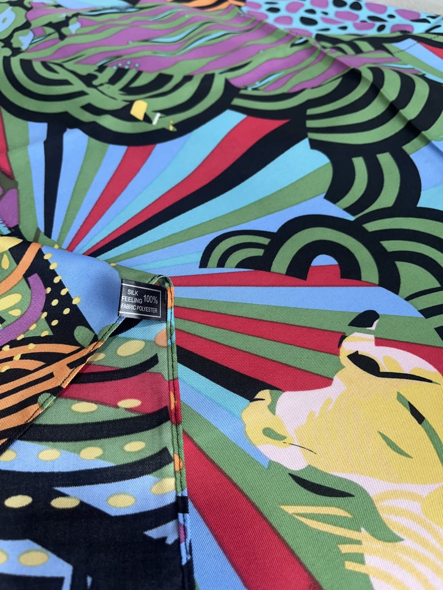 Pañuelo seda 130*130 cms morado diseño print4