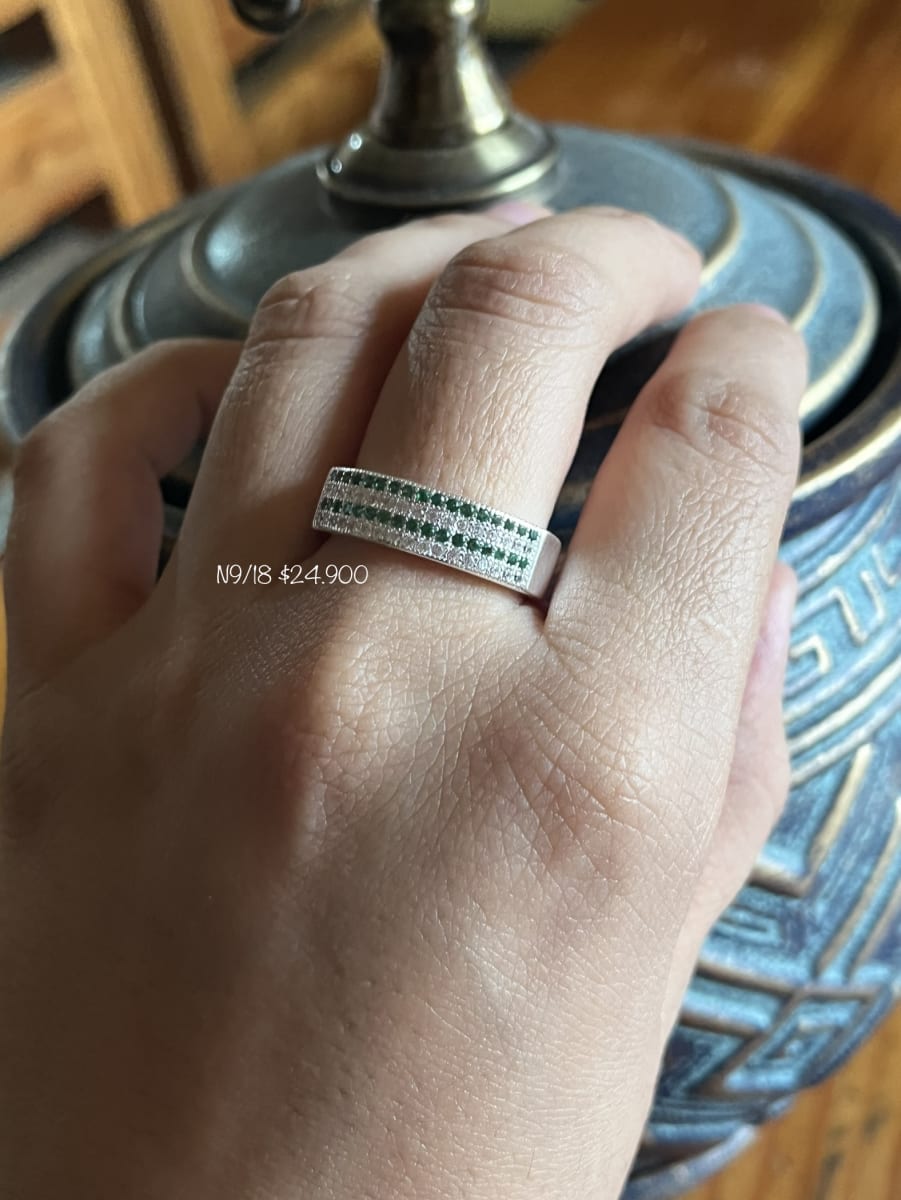 Anillo plata 925 cintillo microcristales verdes #182