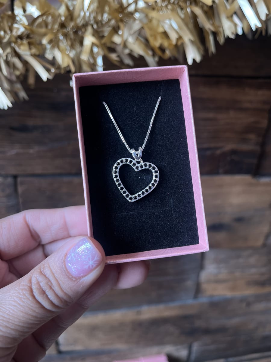 Collar plata 925 corazon circones negros1