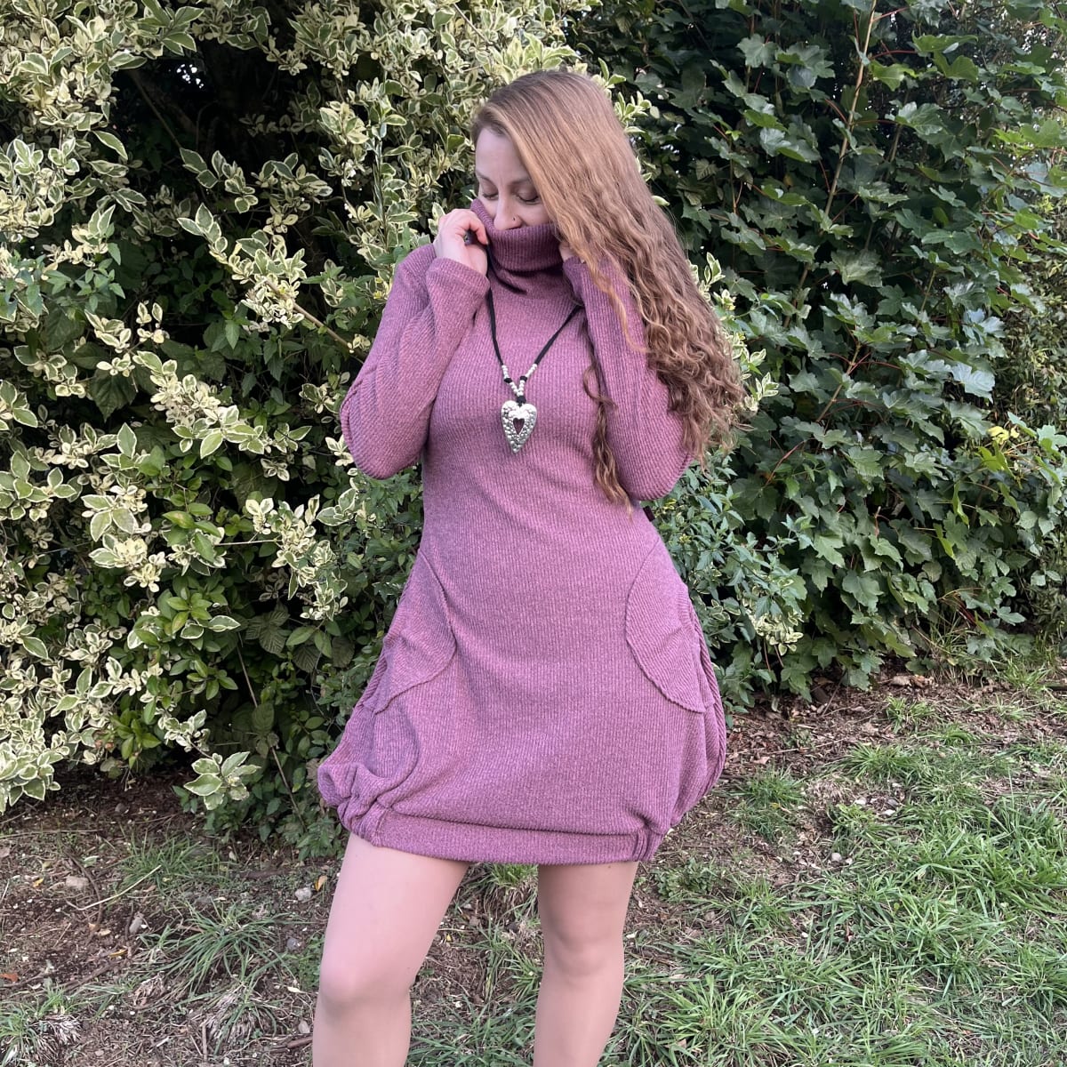 Vestido globo lanilla palo rosa con cuello1