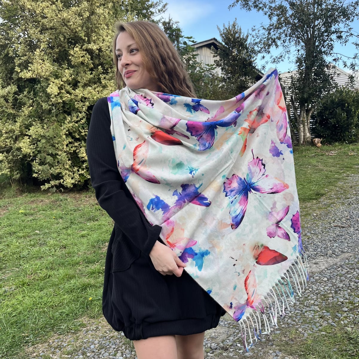 Bufanda Cashmere mariposas blanco1