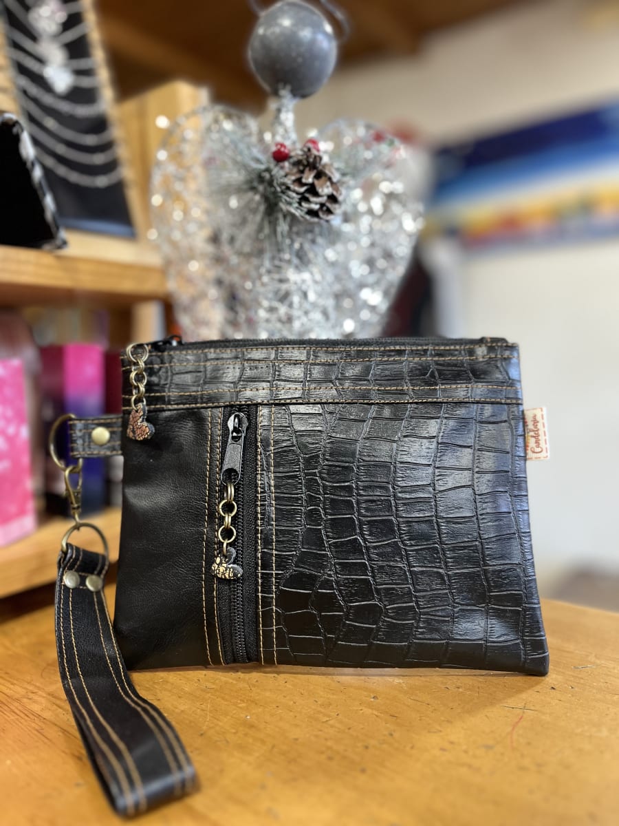 Estuche Scarlett ecocuero plano 2 cierres y asa variedad de colores4