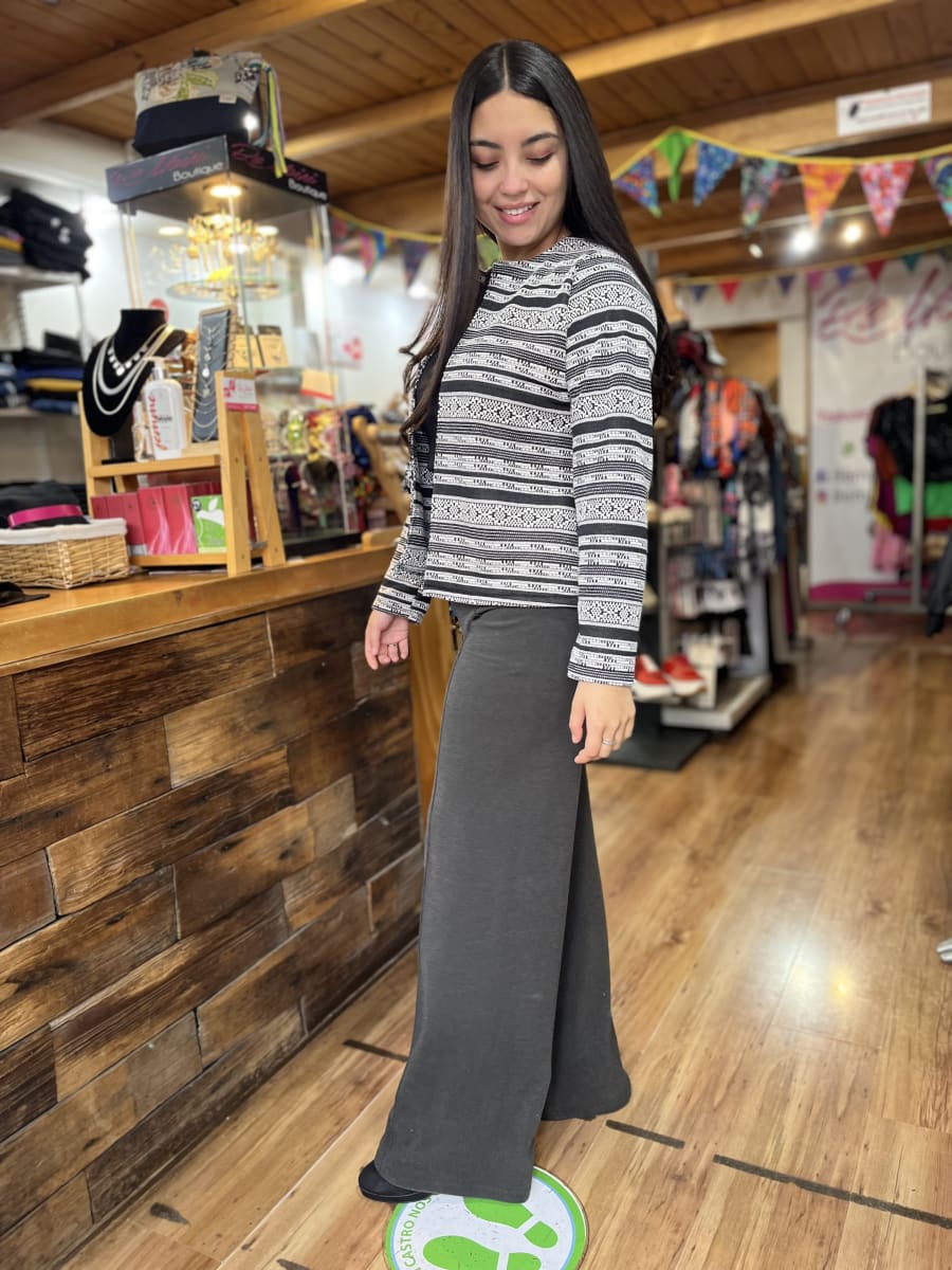 Blazer Marianela etnic negro y blanco2