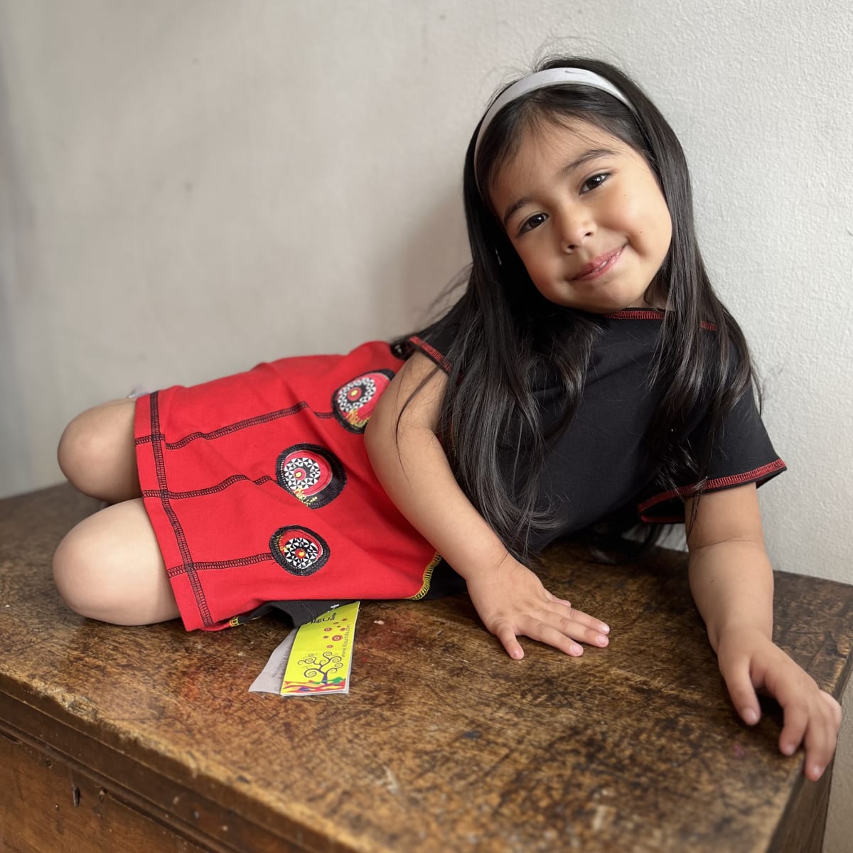 Vestido kisu niña bicolor negro rojo algodon pima3