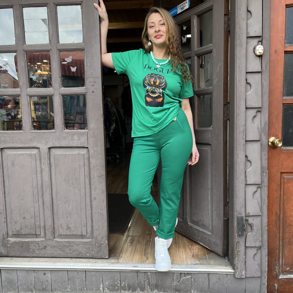 Pantalon con pinzas pitillo algodón verde4